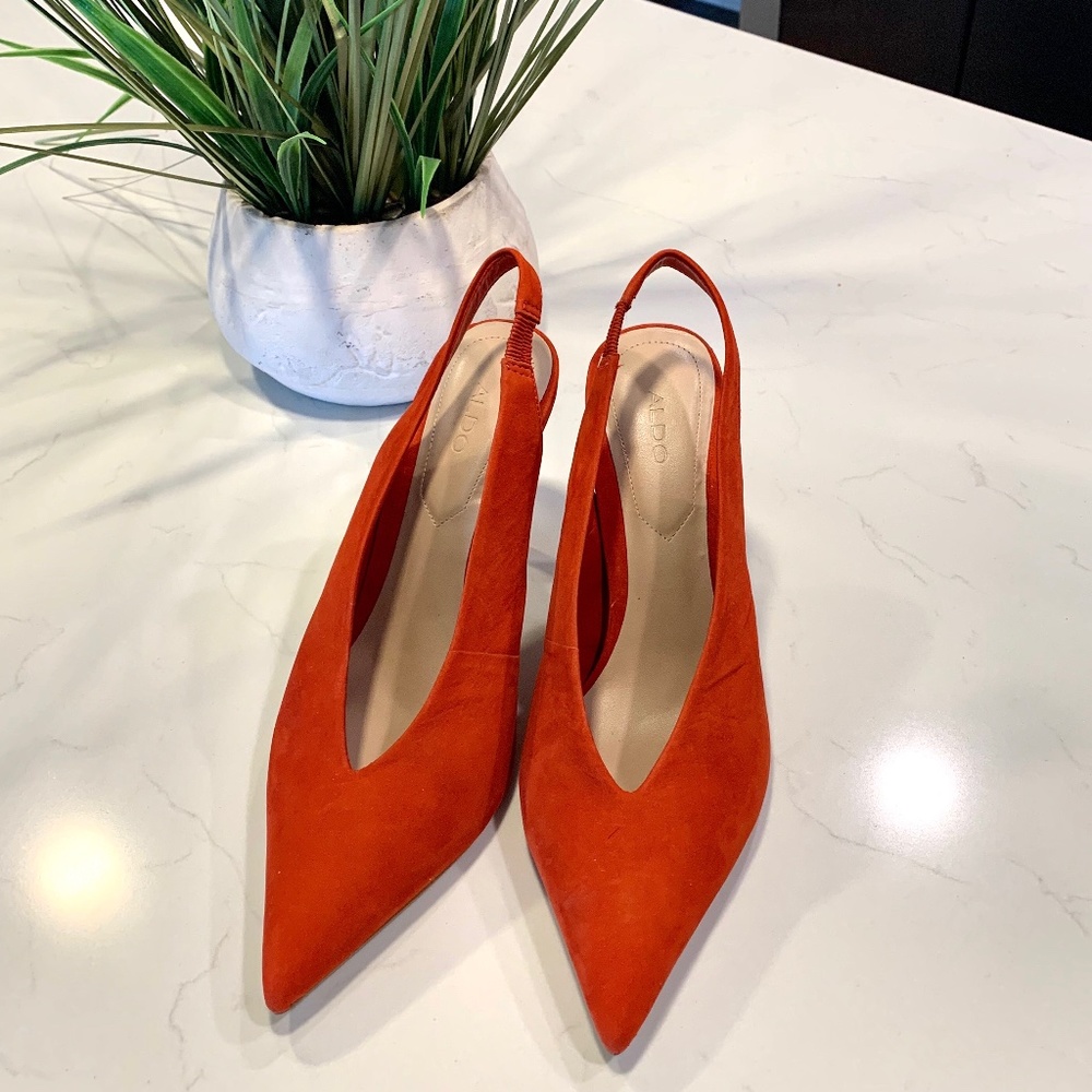 ALDO Suede Point Slingback Heels Sz 8.5